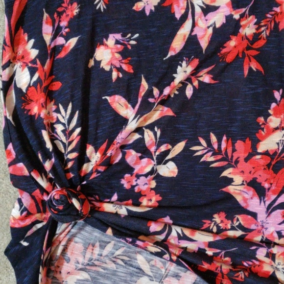 Aeropostale tank top - Picture 2 of 2